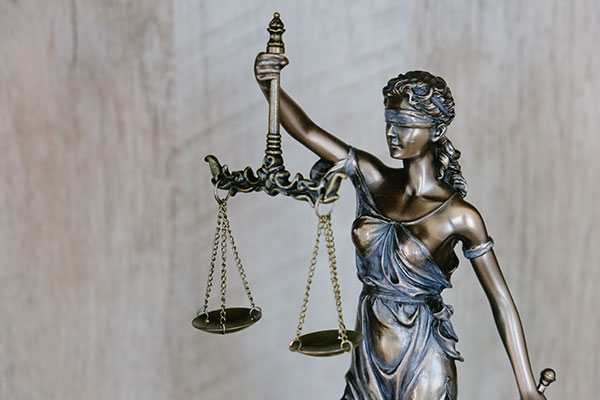 statue of Lady Justice